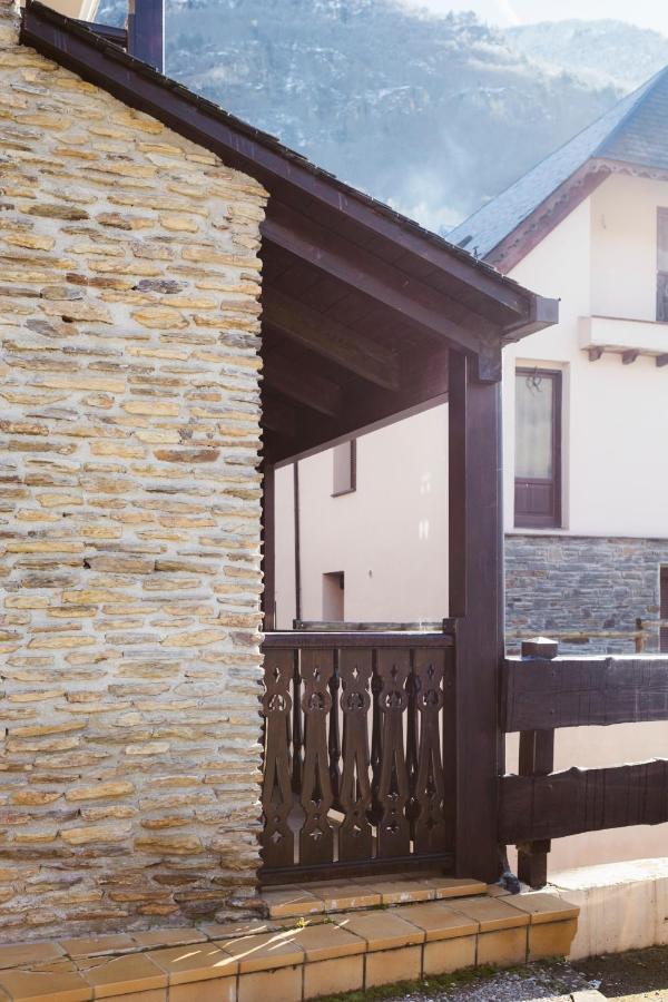Apartamento Toran Les Exterior foto
